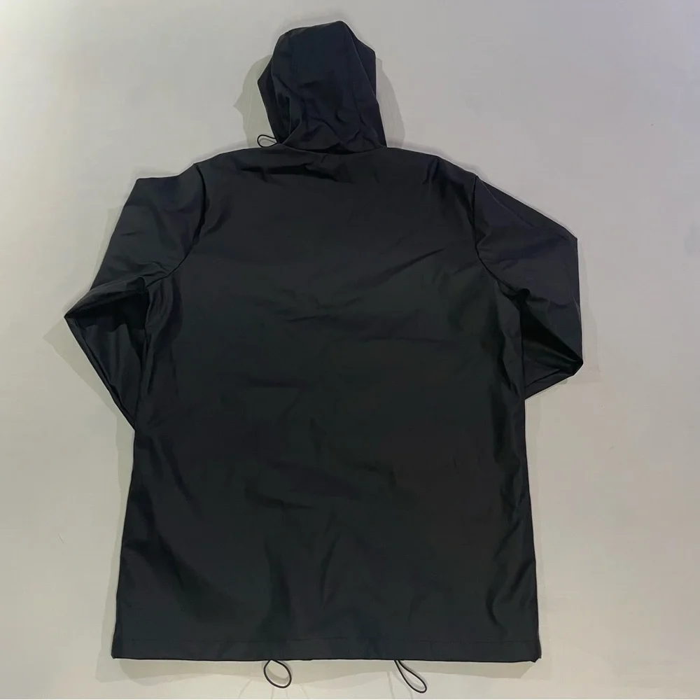 Threadbare rain jacket - Picture 2 of 3